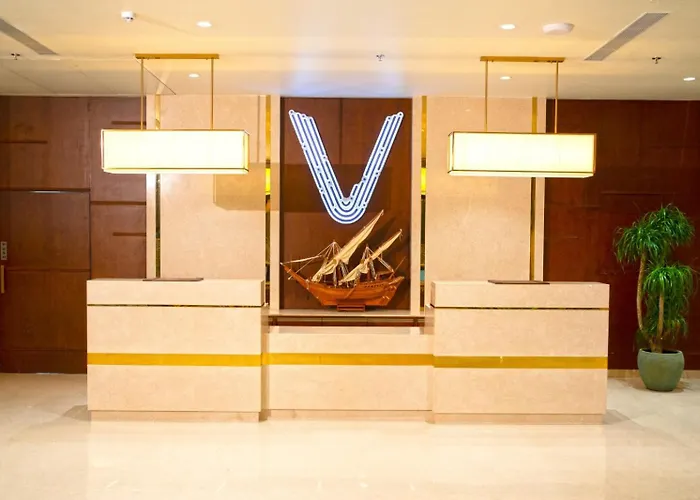 Vivanta Kochi, Aluva